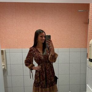 Meet your Posher, Casie